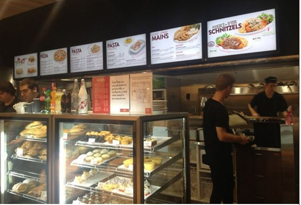 “Just Digital Signage” (JDS) Wins Digital Menuboard Deployment with IAdea Players