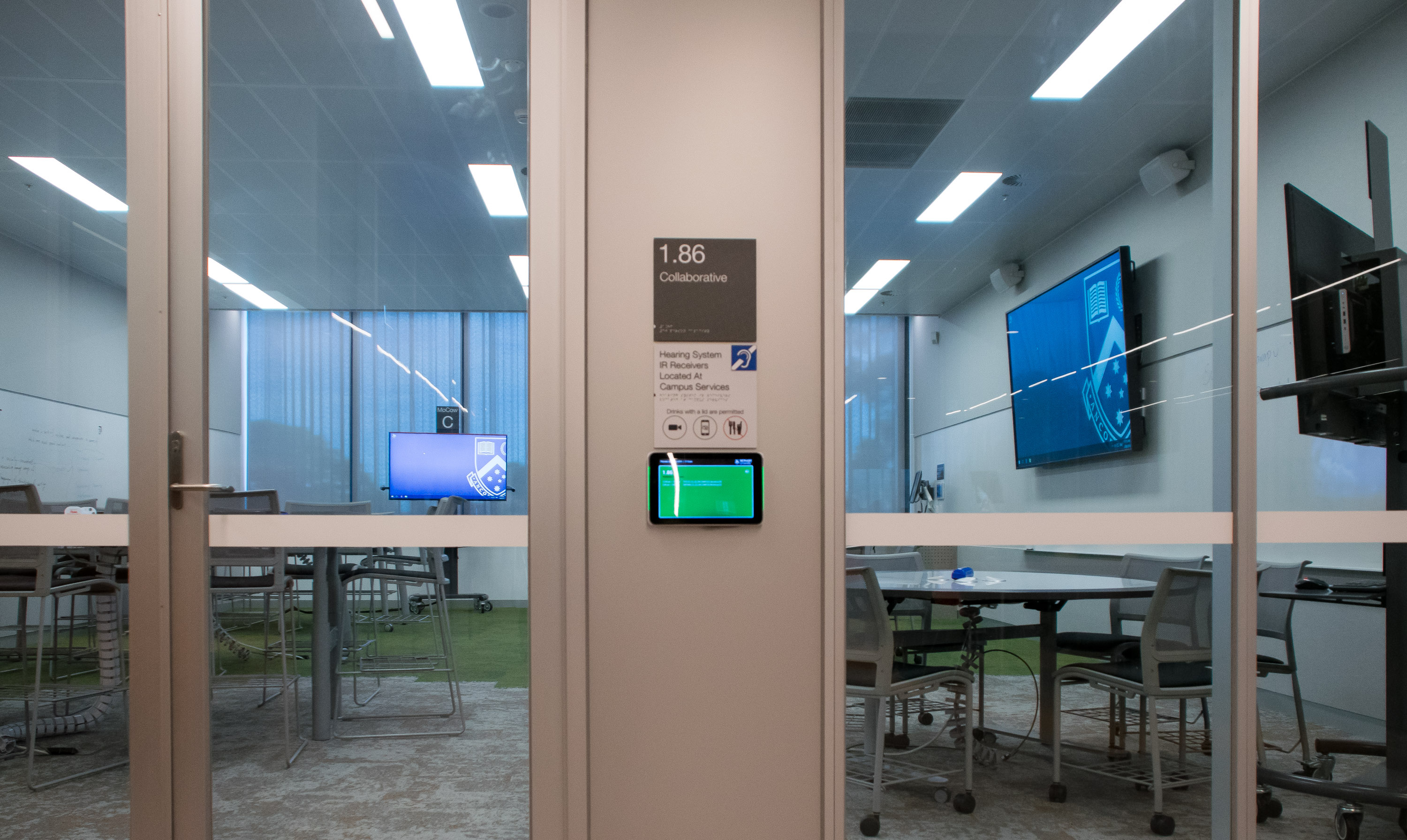 IAdea and Concierge Displays take room booking to the next level at Monash University’s new Learning & Teaching Building